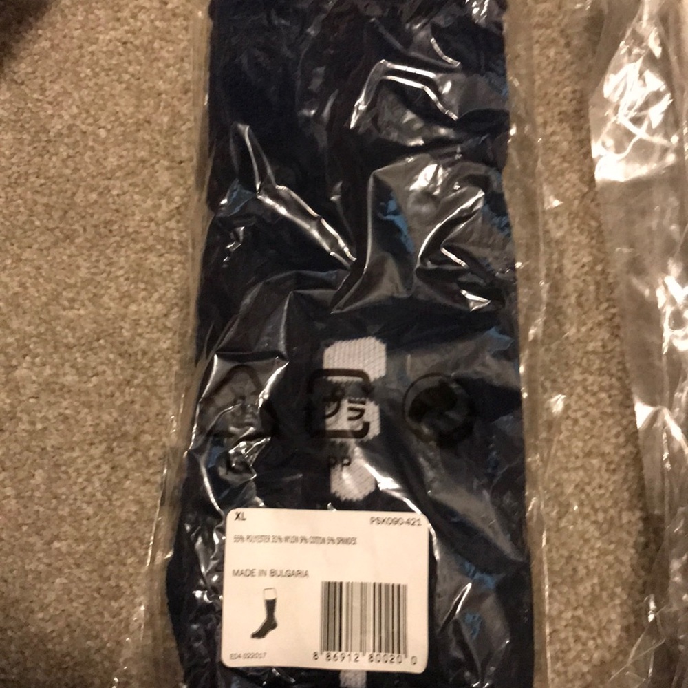 Brand new w/bag - Nike Elite Crew Basketball Socks